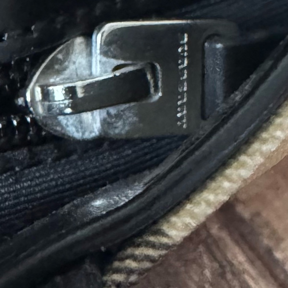 Burberry Nova Check Plaid PVC Bag - Picture 12 of 15